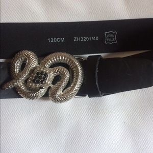 Belt with Snake buckle