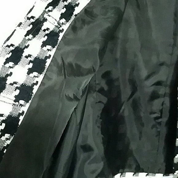 Jacket - Picture 2 of 3