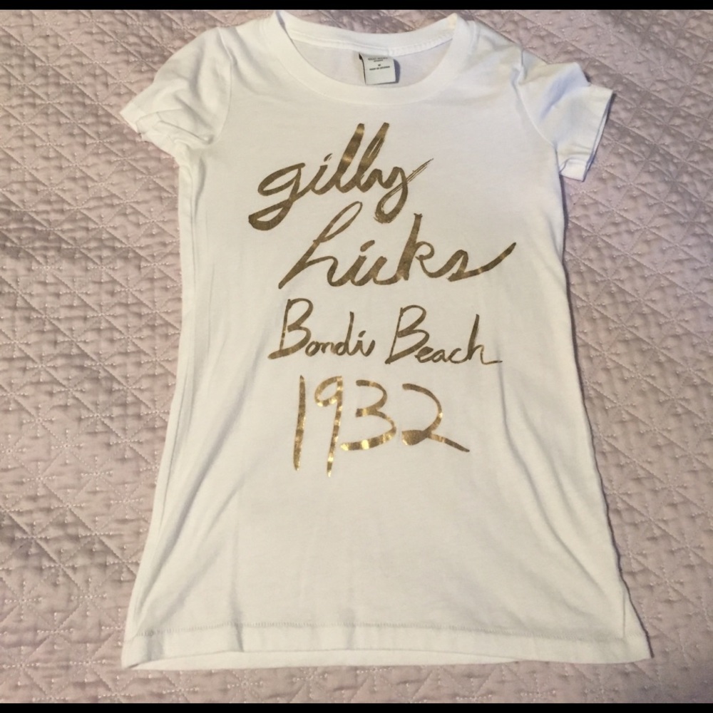 Gilly Hicks T-Shirt