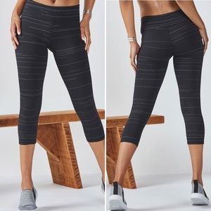 Fabletics Salar Capri in Black/White Slub