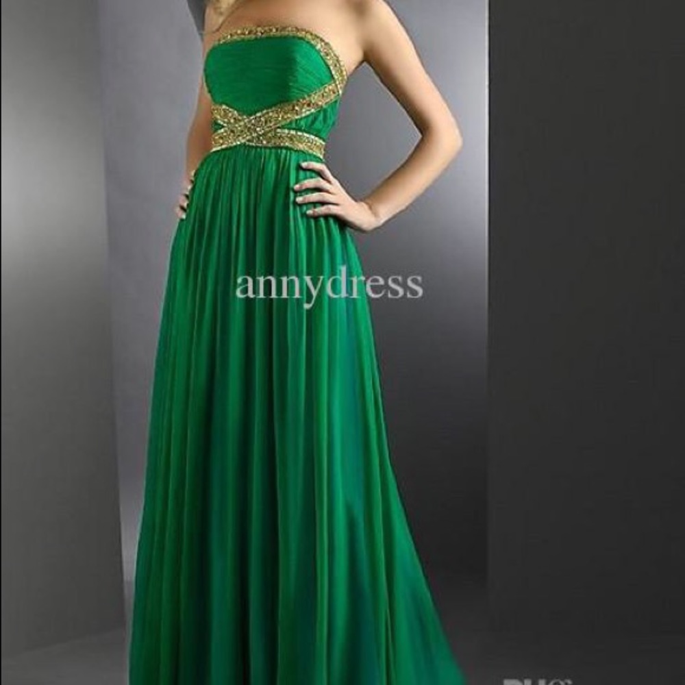 Shimmer Bari Jay Emerald gown