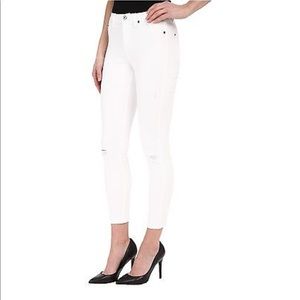 HUE - White Distressed Denim Leggings - 16119