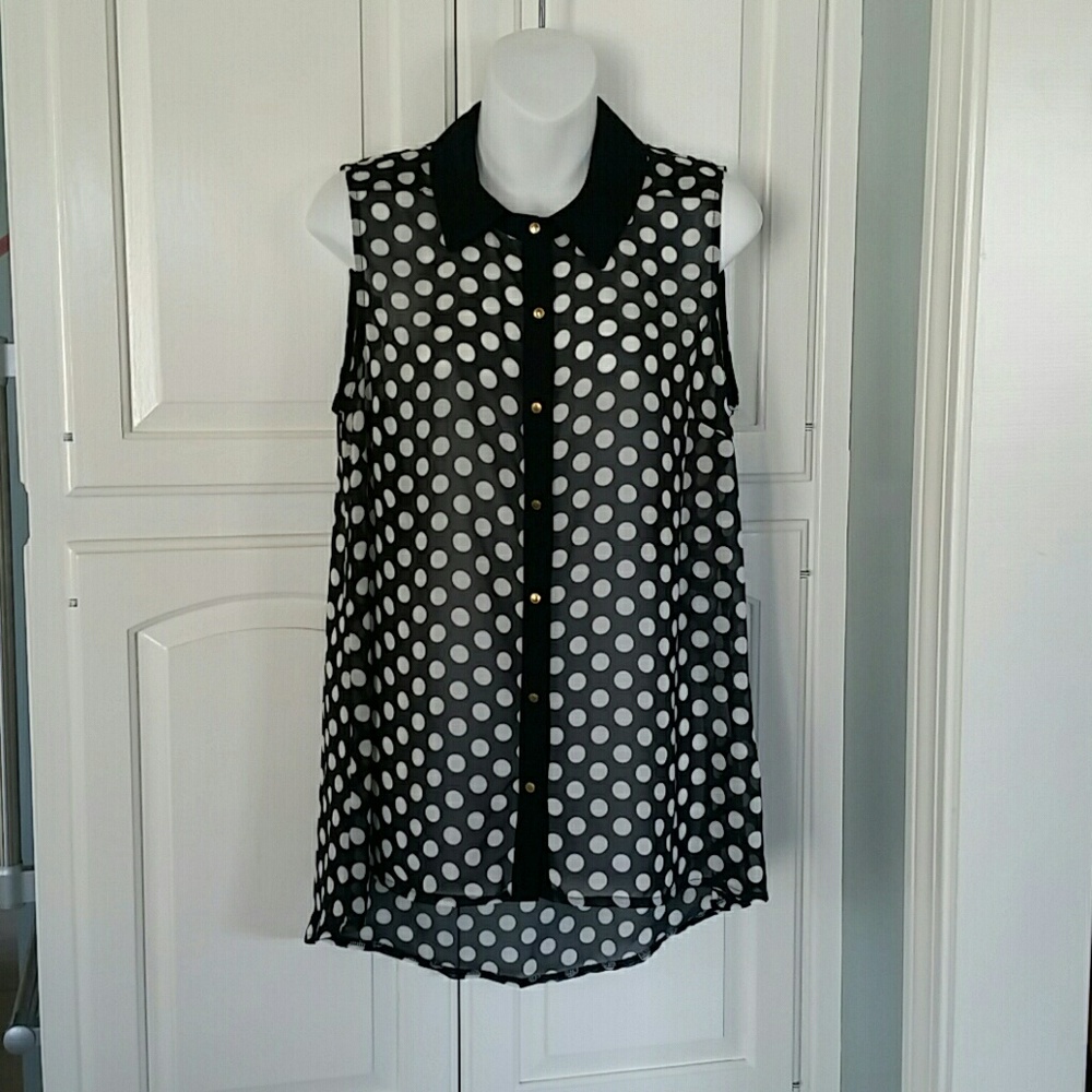 NWT Sheer & Drapey polka dot Blouse M