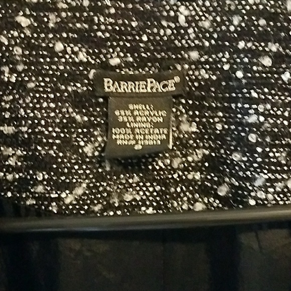 Vest - Picture 2 of 3