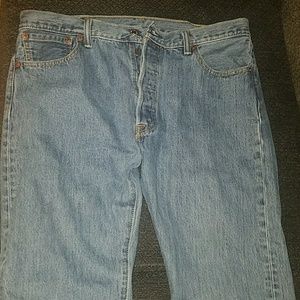 Levi jeans