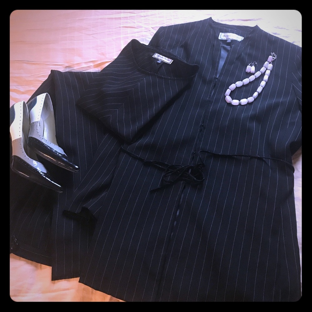 Sexy Black Pinstripe 3 Piece Suit