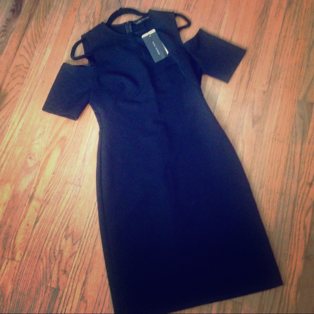 NWT Sexy Black Peekaboo Cold Shoulder Dress Sz L
