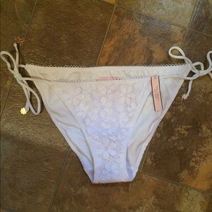 vs bathing suit