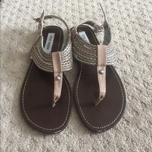 Steve Madden Sandels