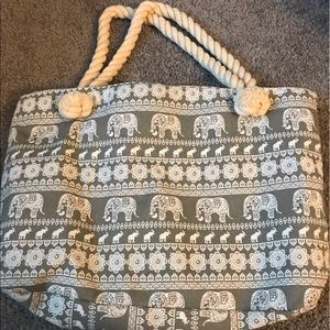 Canvas elephant design tote