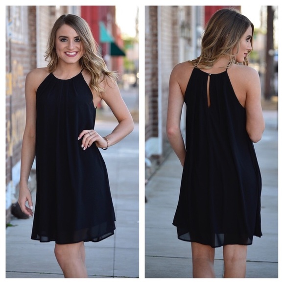 CLEARANCE  🌸🌷HP🌷🌸   Black halter dress - Picture 2 of 2