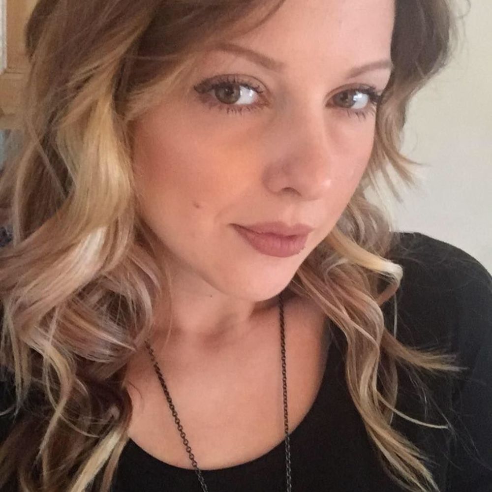 Meet your Posher, Lauren