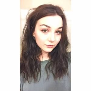 Meet your Posher, Anissa