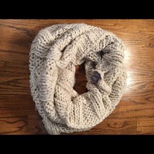 Aerie infinity scarf!