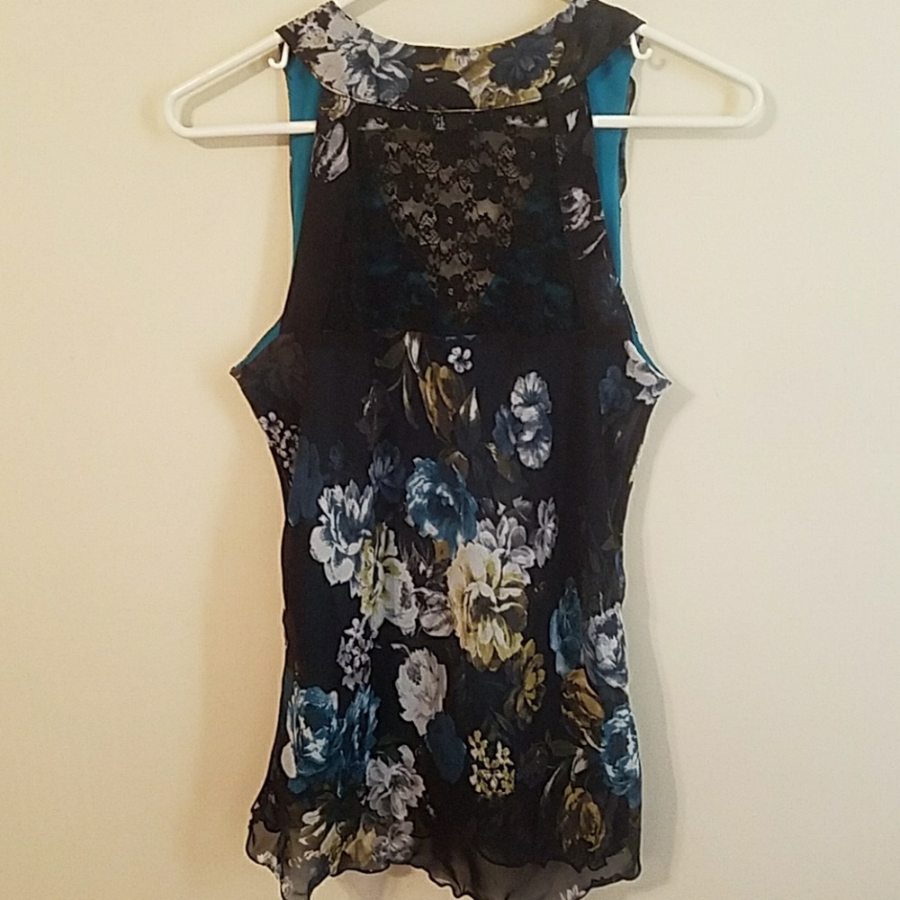Tank top - Picture 2 of 2