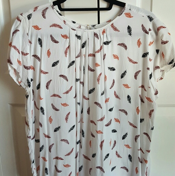 H&M Tops - Feather blouse