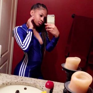 Meet your Posher, Kennedy