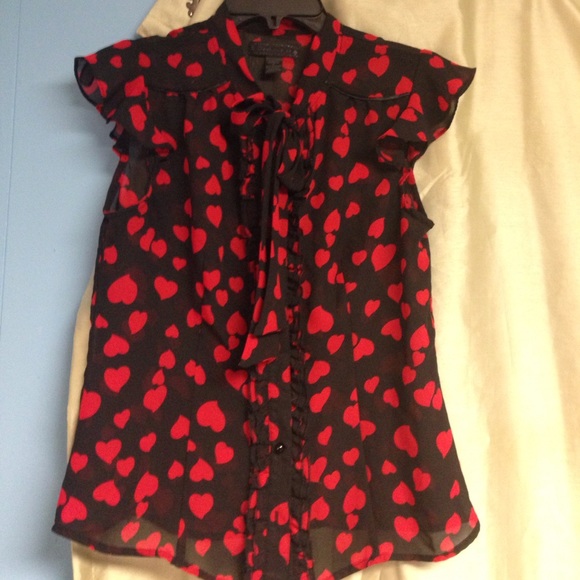 Button up - Picture 1 of 1