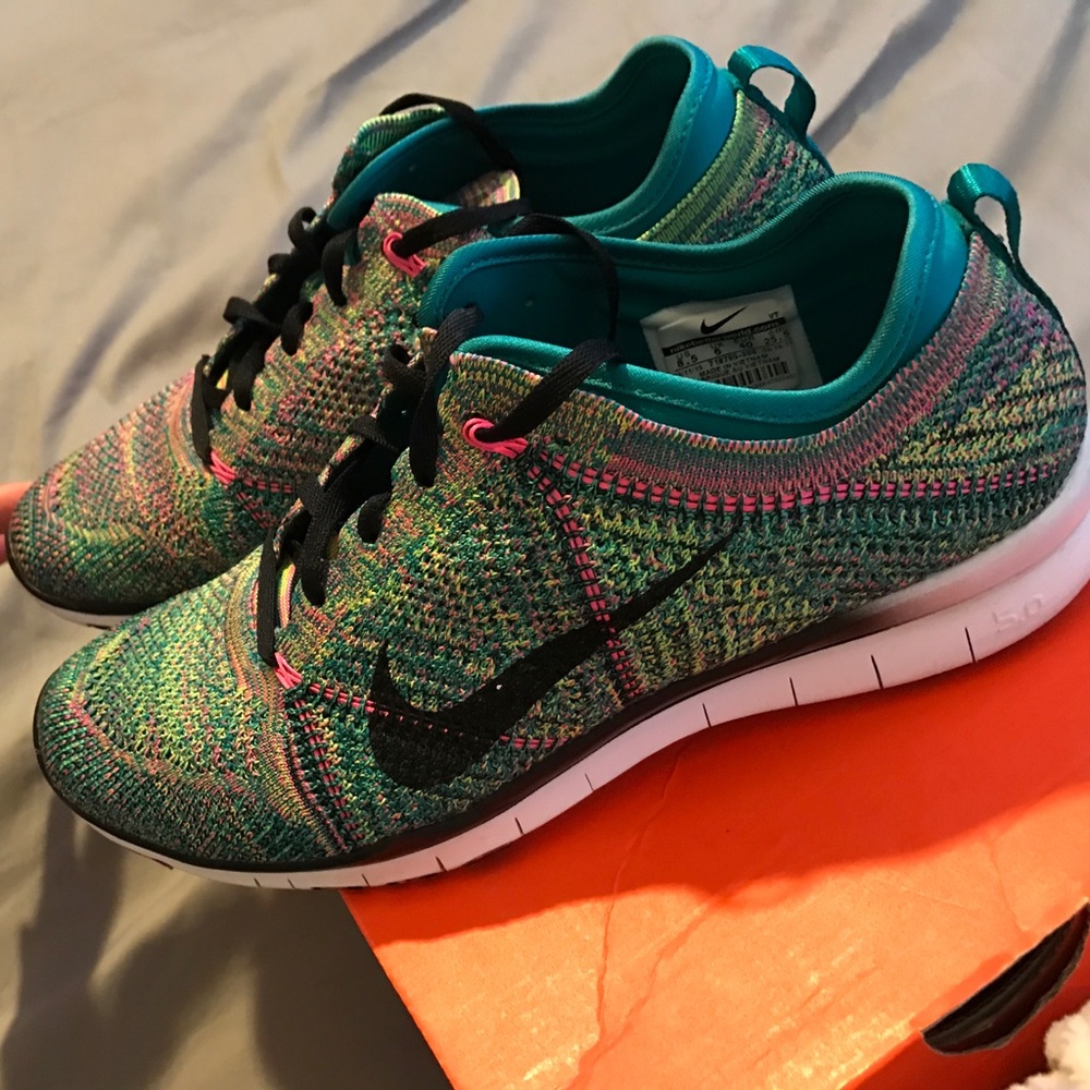 Nike Free TR Flyknit Multi color Radiant Emerald
