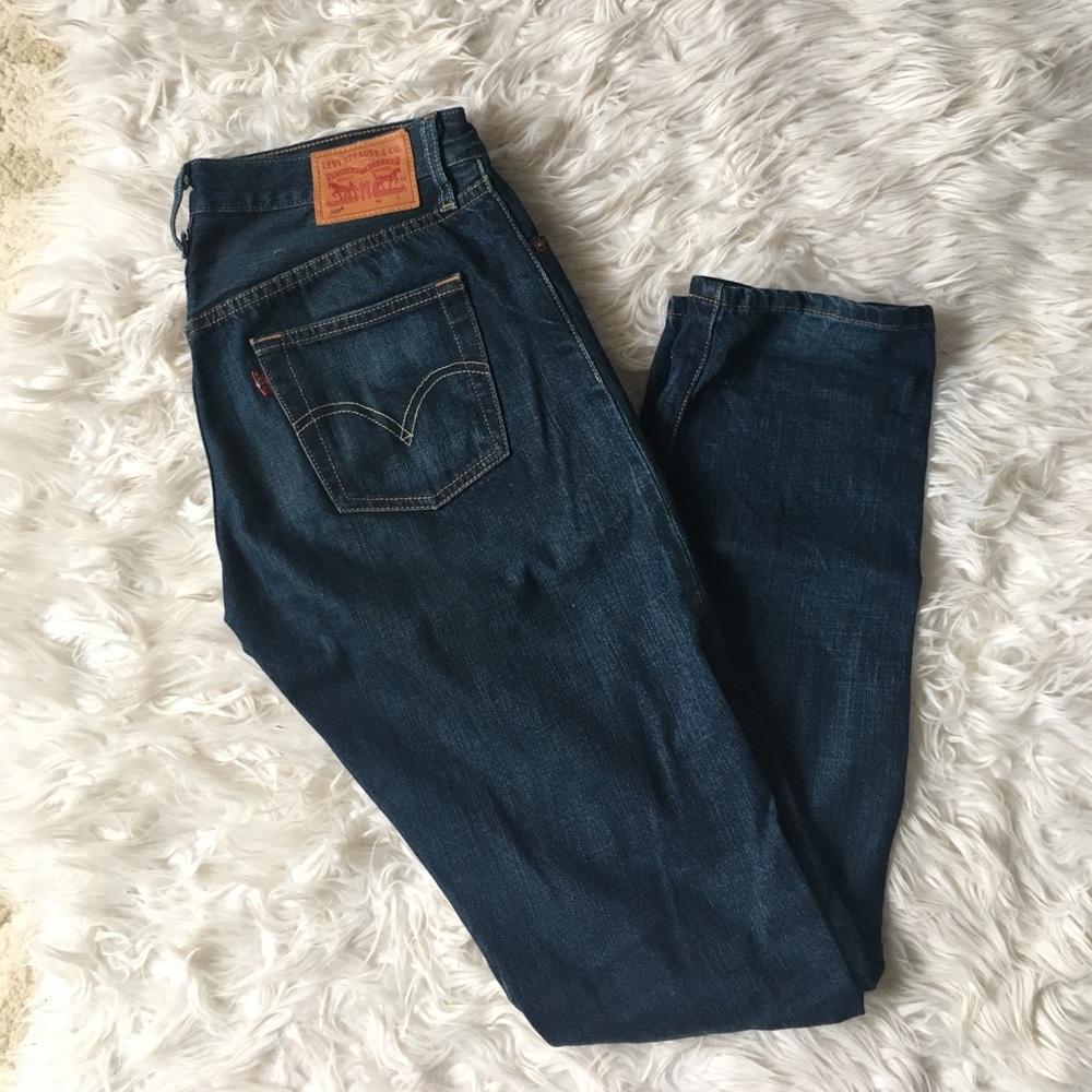 Levi's 501 straight leg/ "mom jeans"