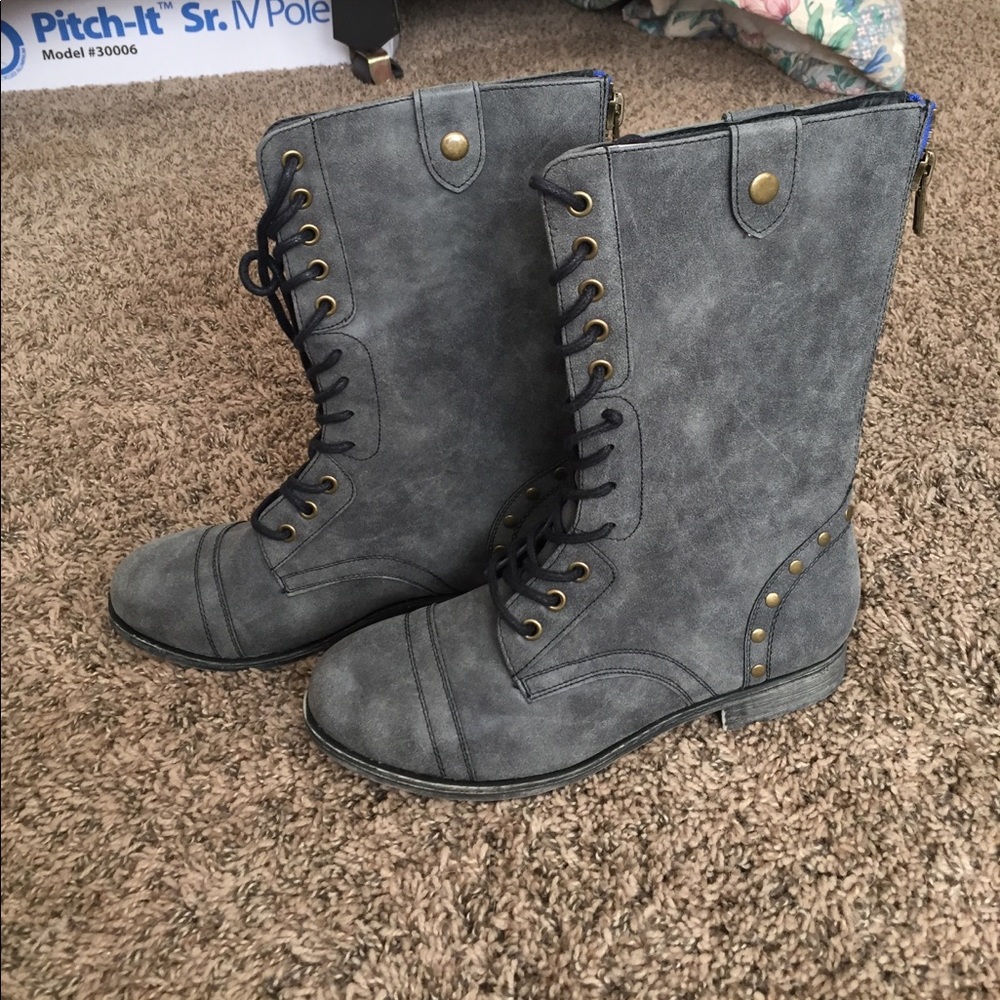Steve Madden combat boots