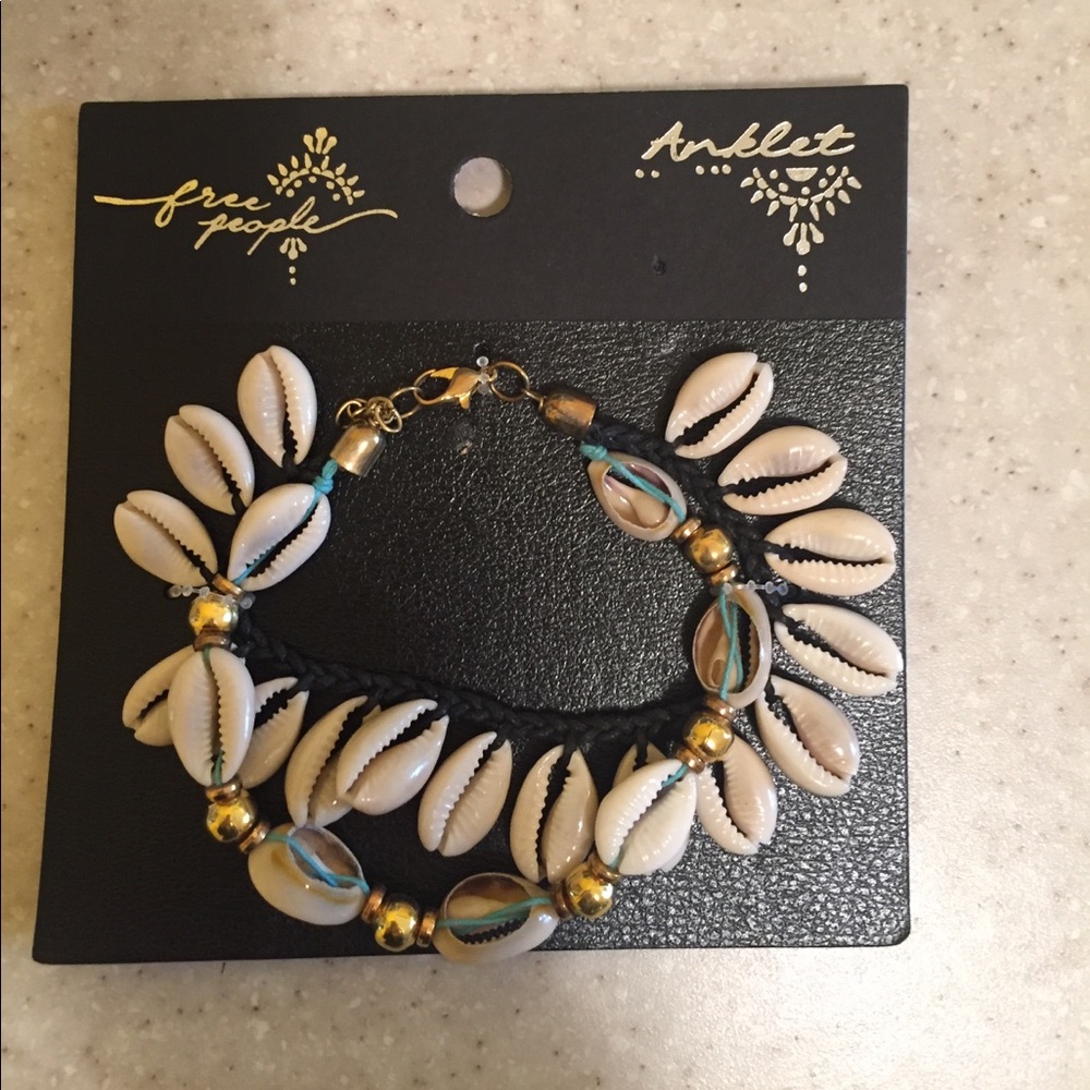 Free people shell ankle bracelet