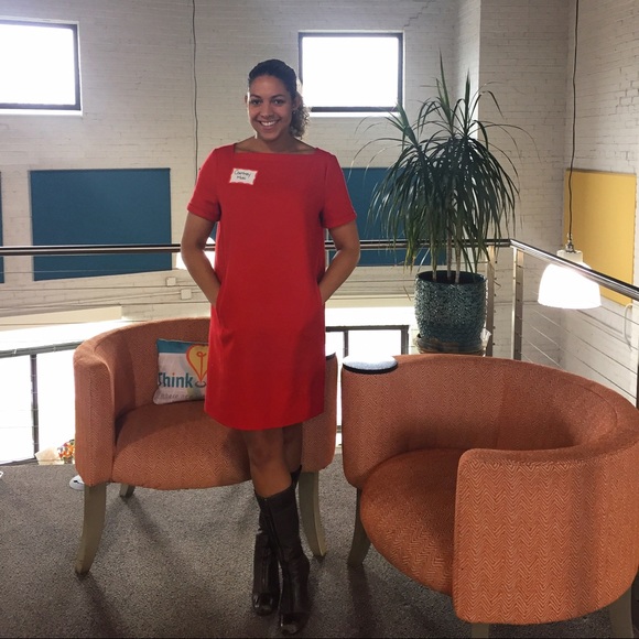 Meet your Posher, Courtney - Picture 3 of 8