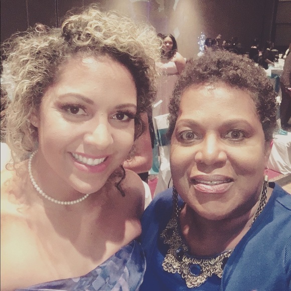 Meet your Posher, Courtney - Picture 7 of 8