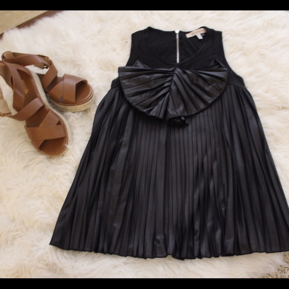 See By Chloe Pleather Pleated tank