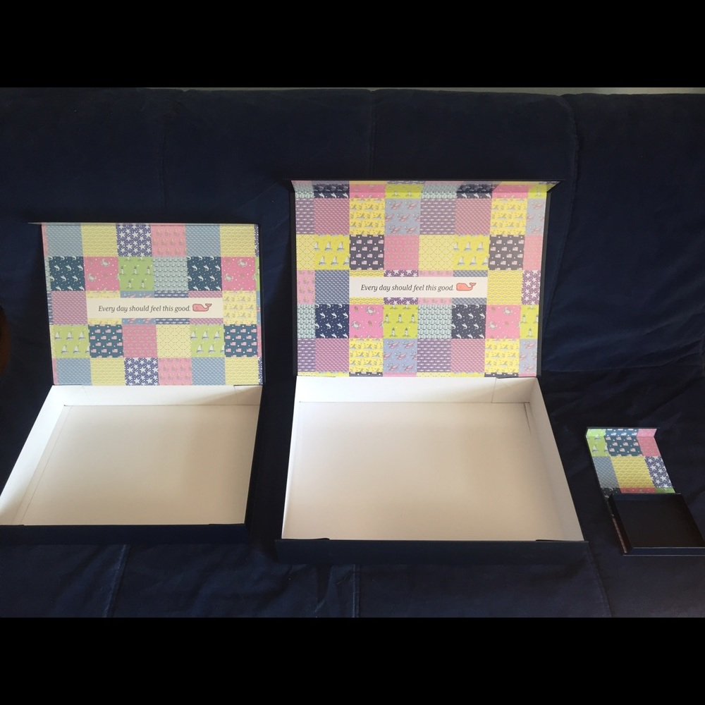 3 Vineyard Vines Magnetic-Close Boxes