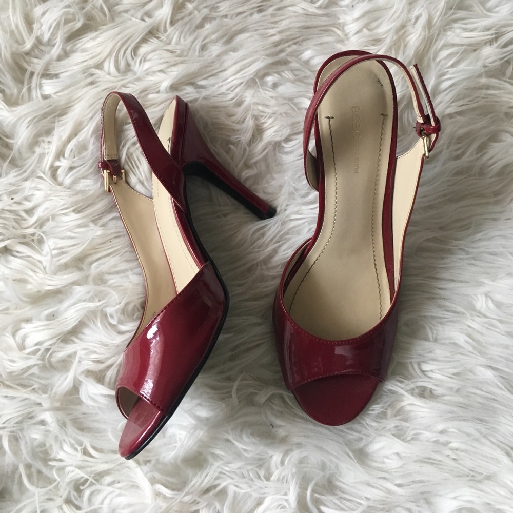 BCBGeneration Red pumps
