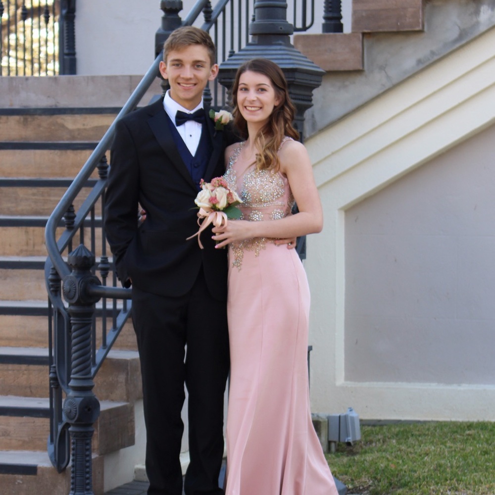 Meet your Posher, Sydney