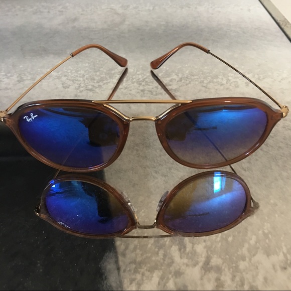 Ray-Ban NIB -new style.  Never worn. main image 5