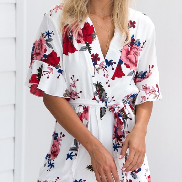 LAST 1 (LRG) SEE YOU Playsuit Romper - Picture 3 of 6