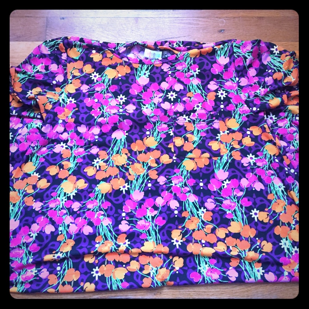 Lularoe carly floral