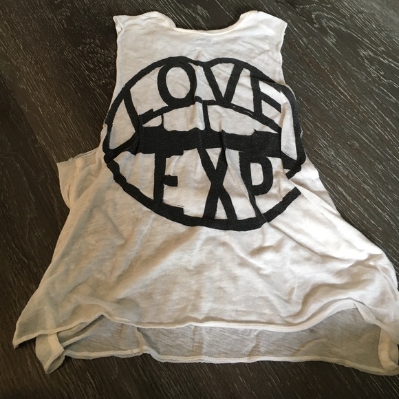 Express Tops - lip print muscle tank
