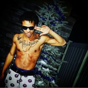 Meet your Posher, Eli