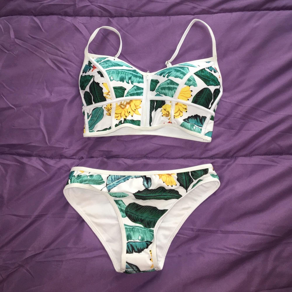Zip up bustier tropical bikini. Size S, fits XS