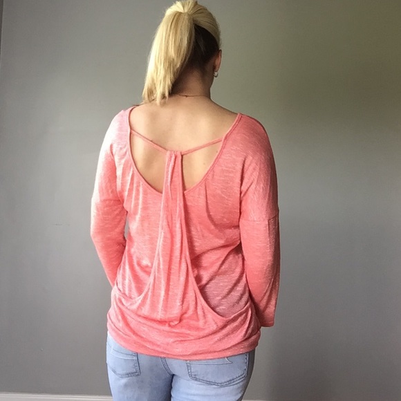 Lightweight Top - Picture 4 of 6