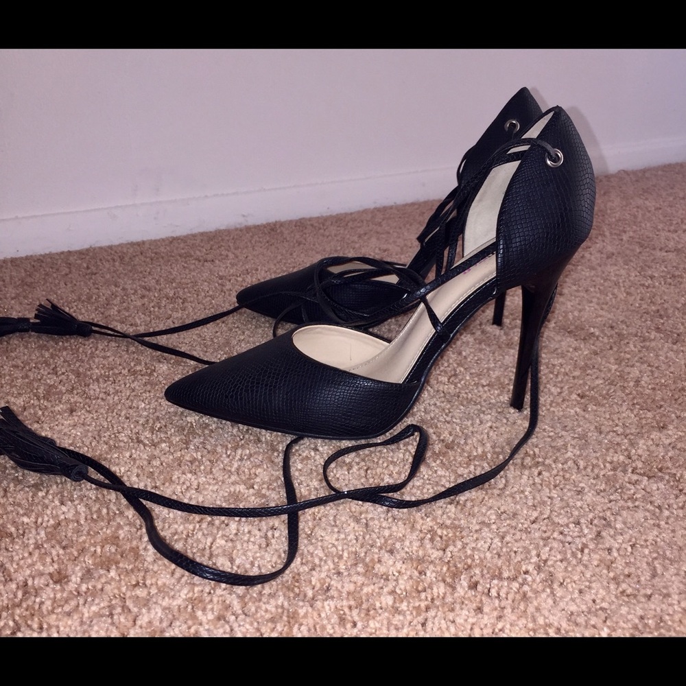 Black leatherette stiletto laced up heel