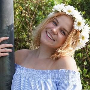 Meet your Posher, Hannah