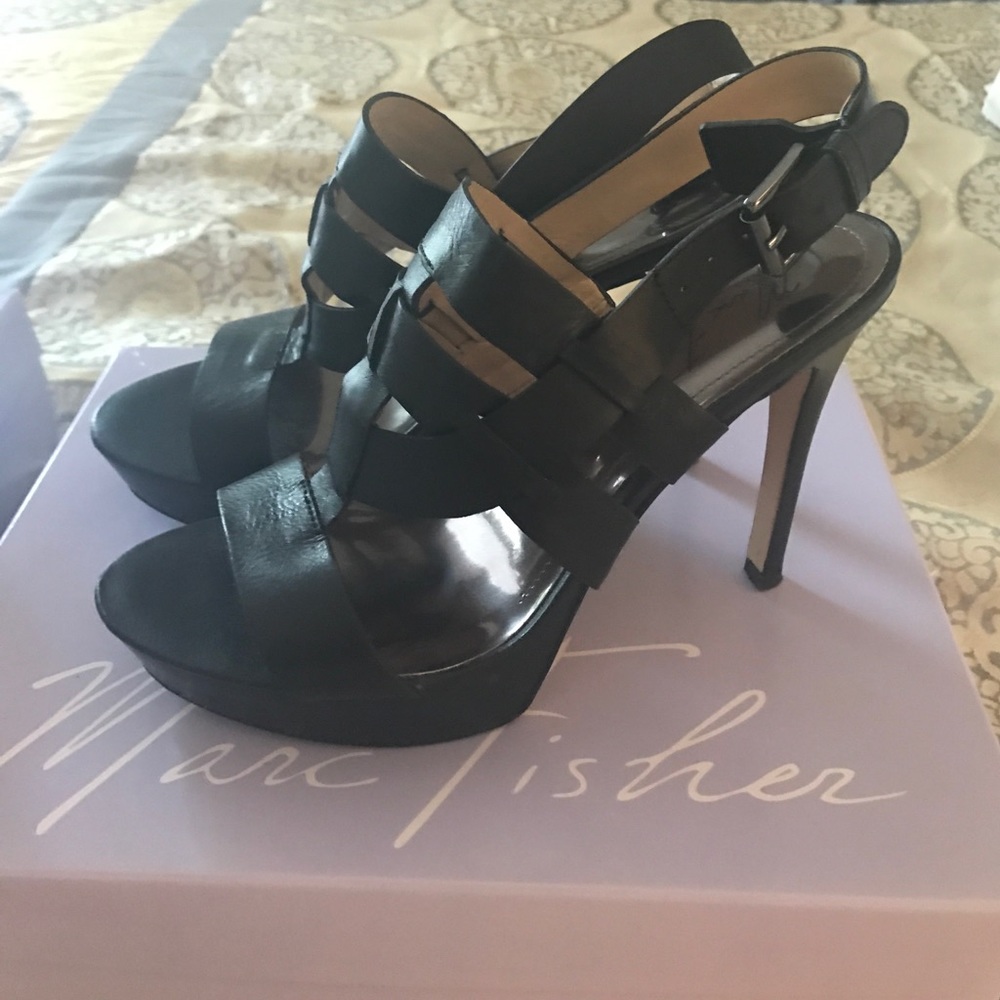 Black Marc Fisher heels