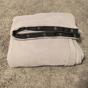 Lululemon Grey Infinity Scarf