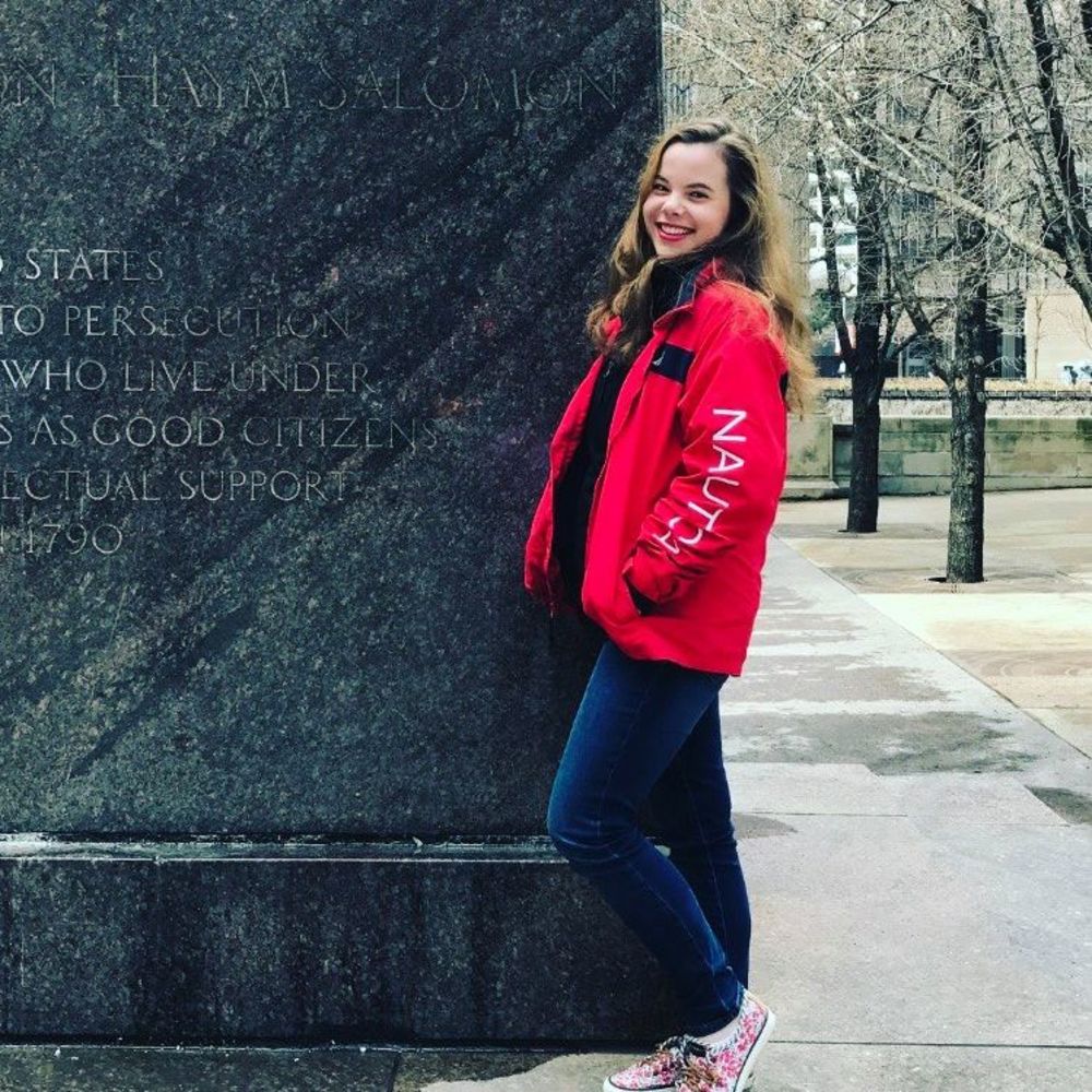 Meet your Posher, Maria