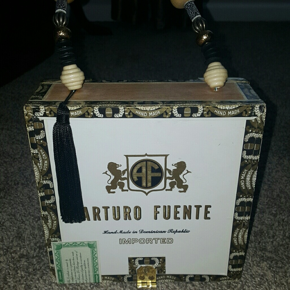 Cigar box boutique purse- never used