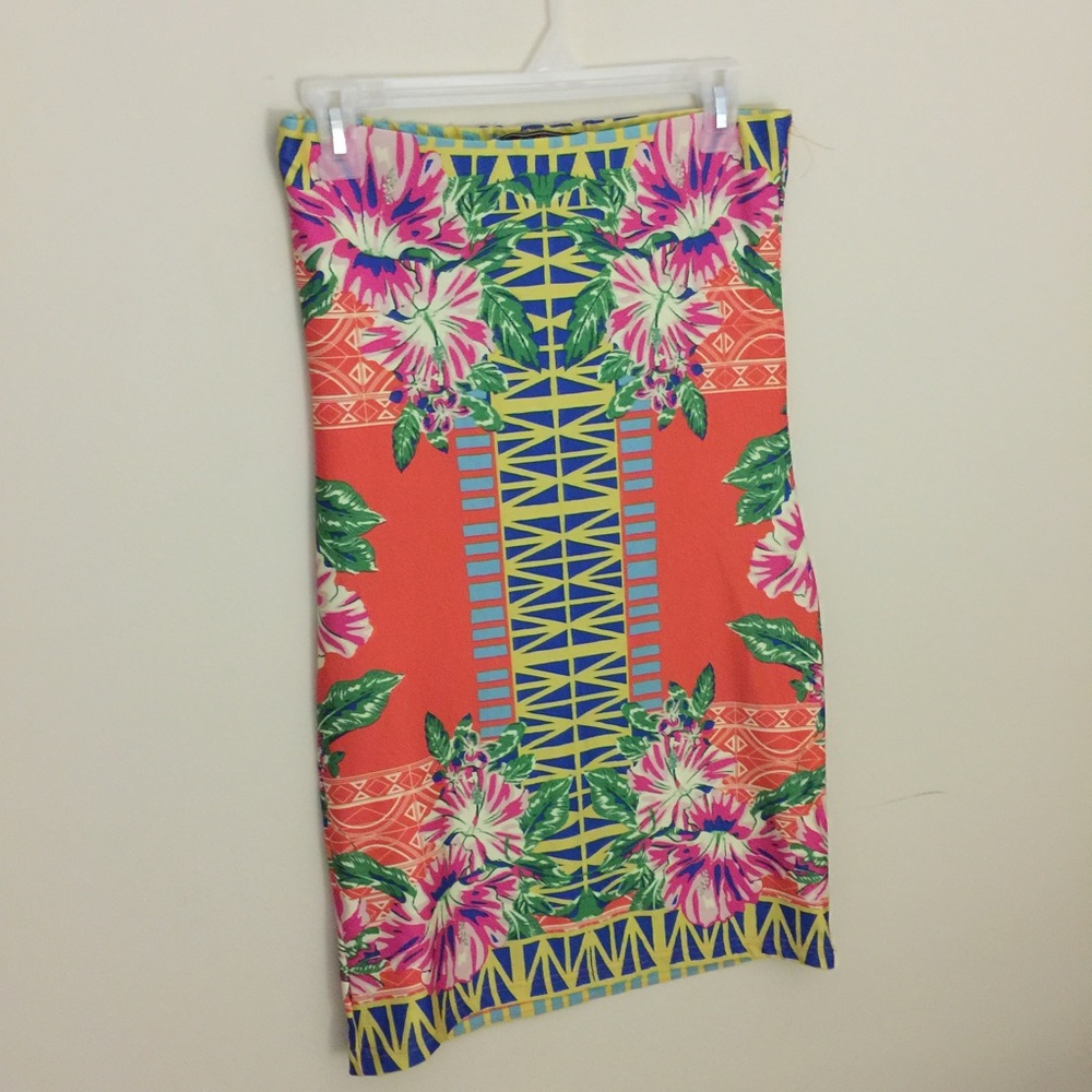 Pencil Skirt Flying Tomate