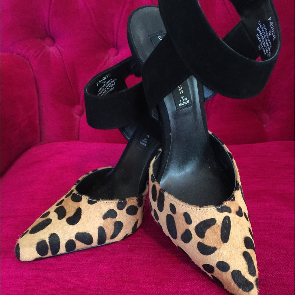 Steve Madden leopard / black cowhide/suede size 7