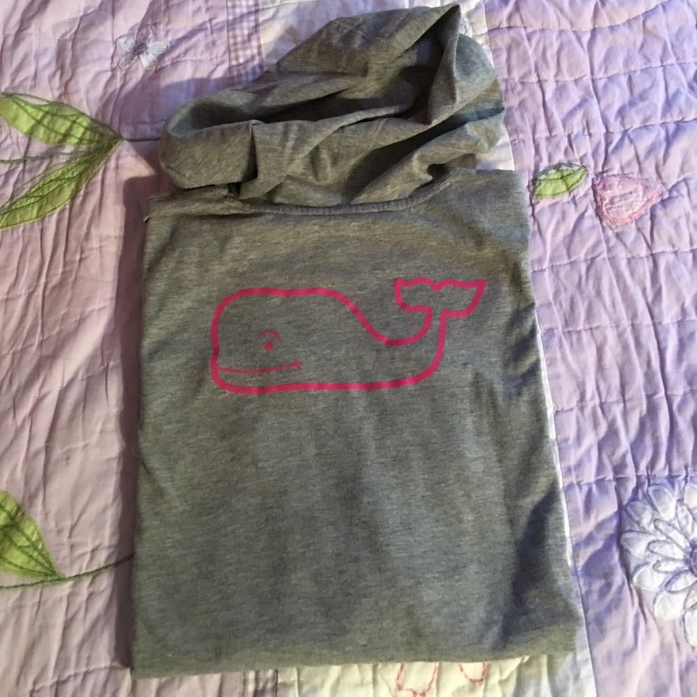 Vineyard Vines vintage whale hoodie
