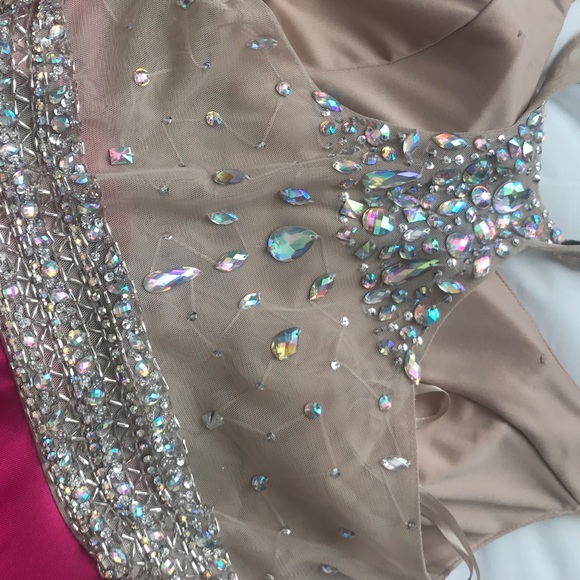 Prom dress - Picture 3 of 6