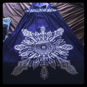 Blue maxi dress with white mandala print.